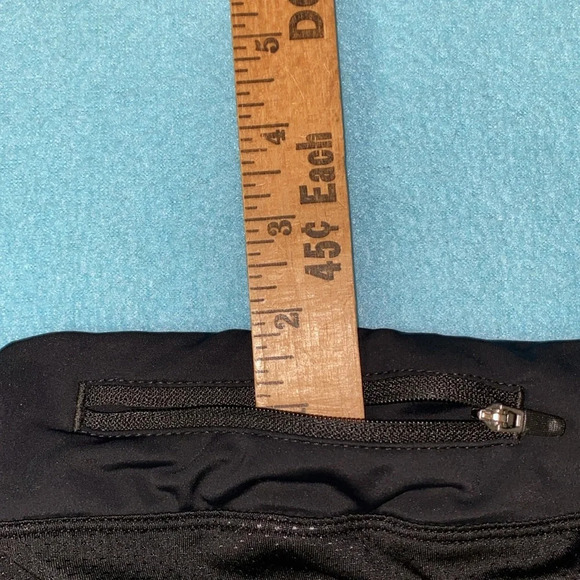 BALEAF bicycle capris padded seat small zipper back pocket reflectors NEW size L - Picture 16 of 16